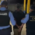 Supuesto cabecilla de banda delictiva «El Compa» dedicada al sicariato y venta de droga es arrestado en Guaimaca Supuesto cabecilla de banda delictiva «El Compa» dedicada al sicariato y venta de droga es arrestado en Guaimaca