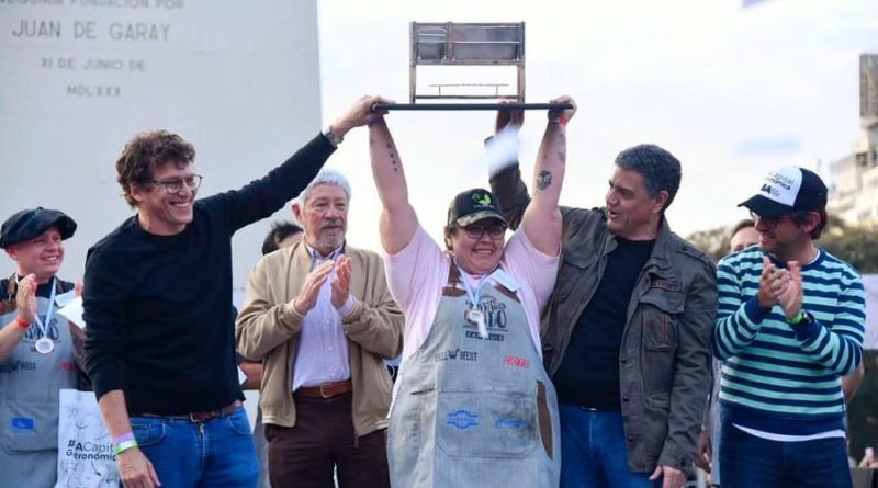 Una mujer conquista el Campeonato Federal del Asado en Argentina