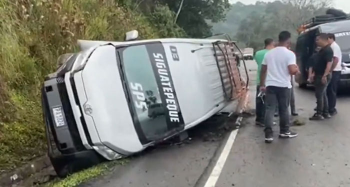 Personas heridas deja accidente entre autobús y un vehículo particular en CA-5  norte