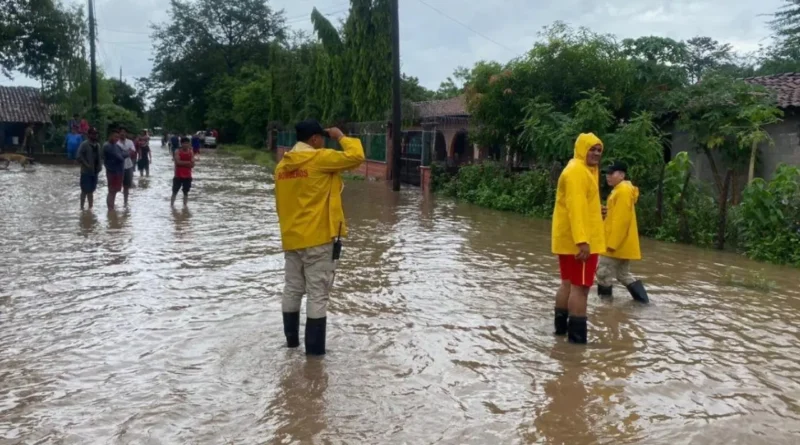 Onda tropical en Honduras: Extienden alerta verde en seis departamentos