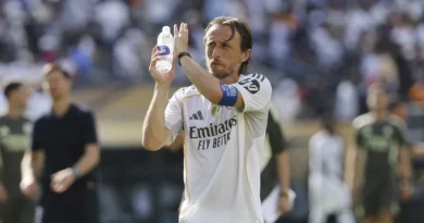 Luka Modrić y Lucas Vázquez se despiden del Real Madrid con una dolorosa derrota ante PSG